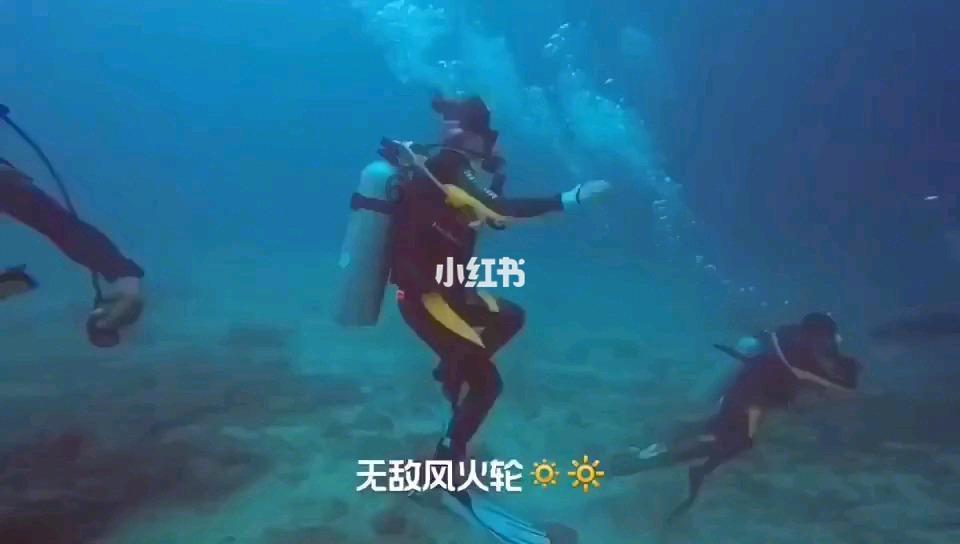 逃离幻想金字塔